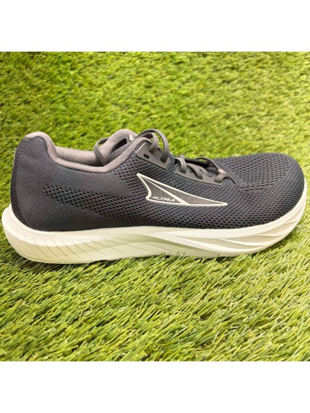 Altra Escalante 4 Womens Size 7.5 Black White Athletic Running Shoes Sneakers
